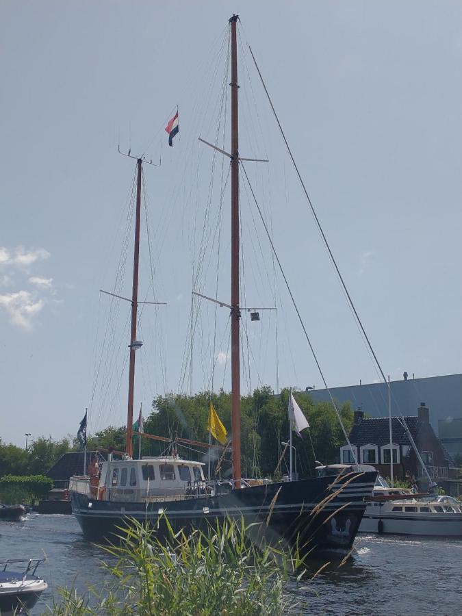 B&Bslapenopeeneiland Kaag Екстериор снимка